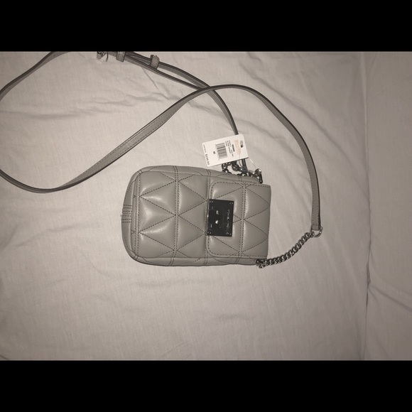 Michael Kors Sloan Phone Quilted Chain Crossbody - Picture 4 of 6